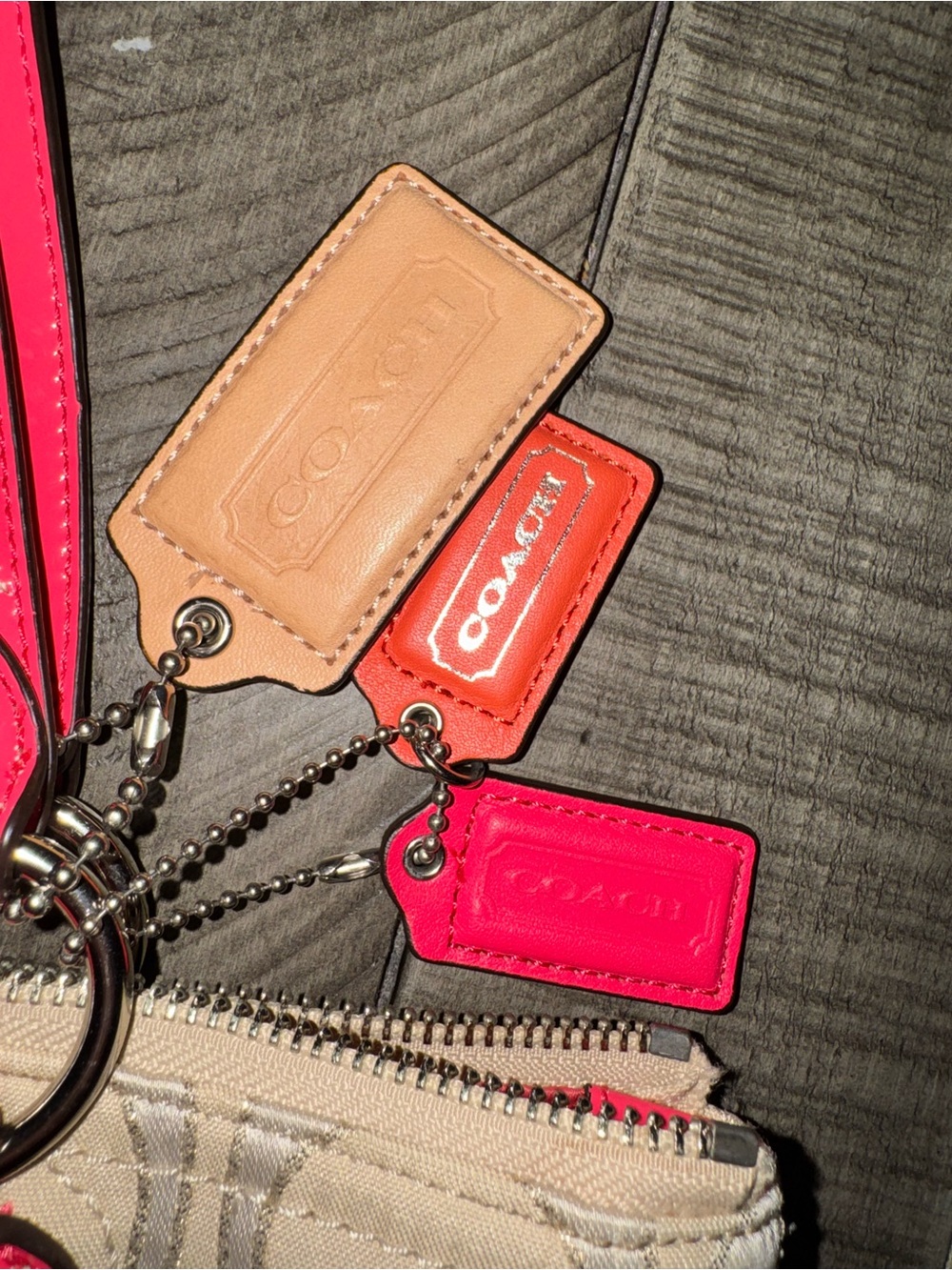 Coach Beige Signature Shoulder Bag with Hot Pink Trim Madison Line Collection - Picture 5 of 5